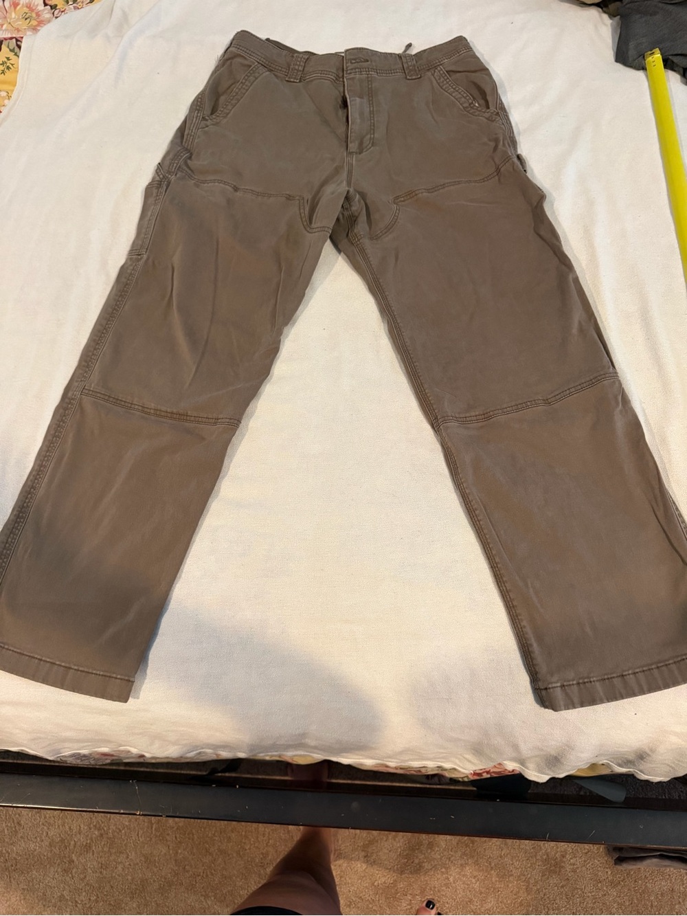 Hollister Men's Cargo Pants in Brown-Taupe
